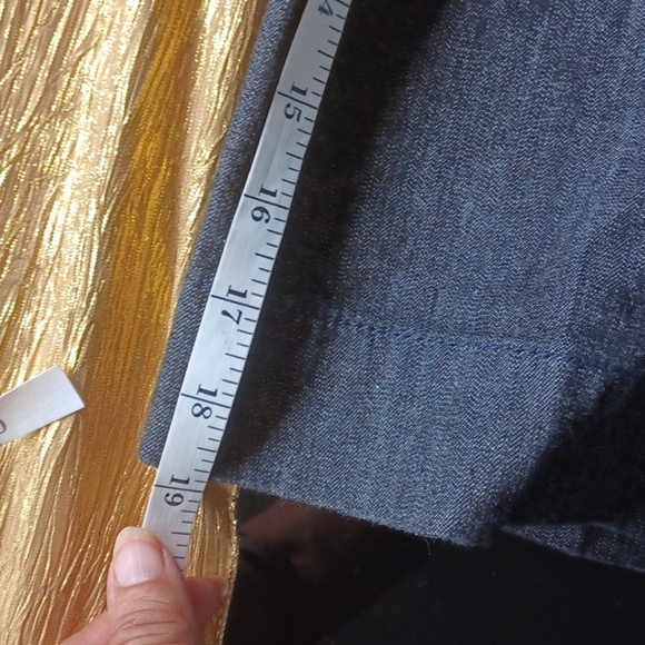 Dockers midrise curvy Capri Black Jeans size 12 - Picture 8 of 8